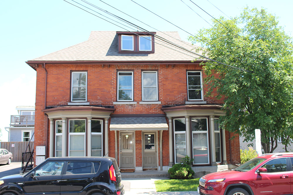 303 Sydenham